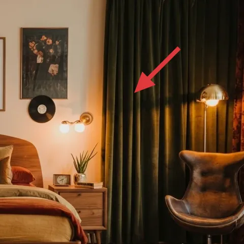 dark green velvet curtain panels