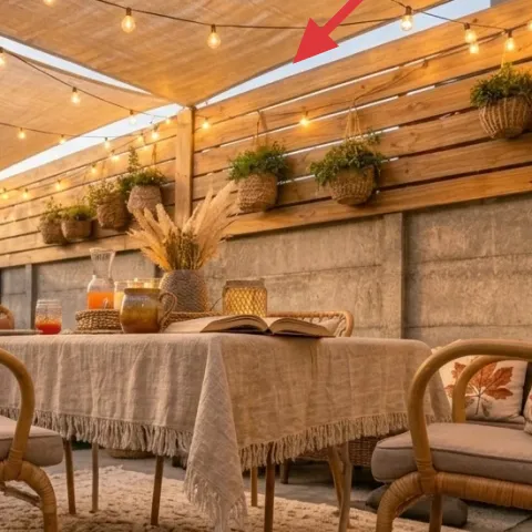 string lights on hooks