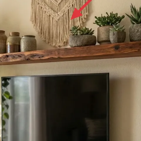 macramé wall hanging