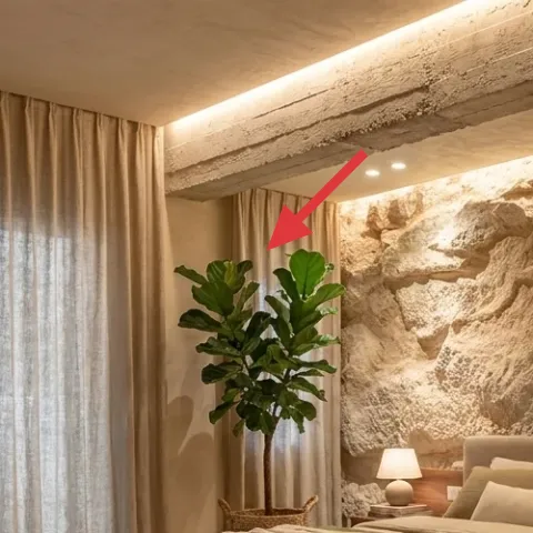 Pair of plug-in ceramic table lamps